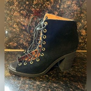 Jeffrey Campbell corset style lace up booties 7.5